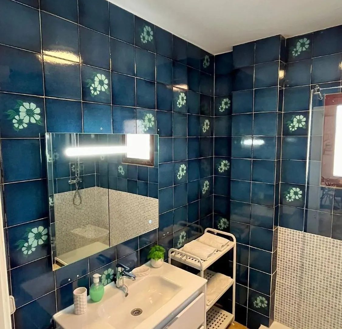 Atico En Yate Iv, Primera Linea Playa Apartment Fuengirola 0*,  Spain