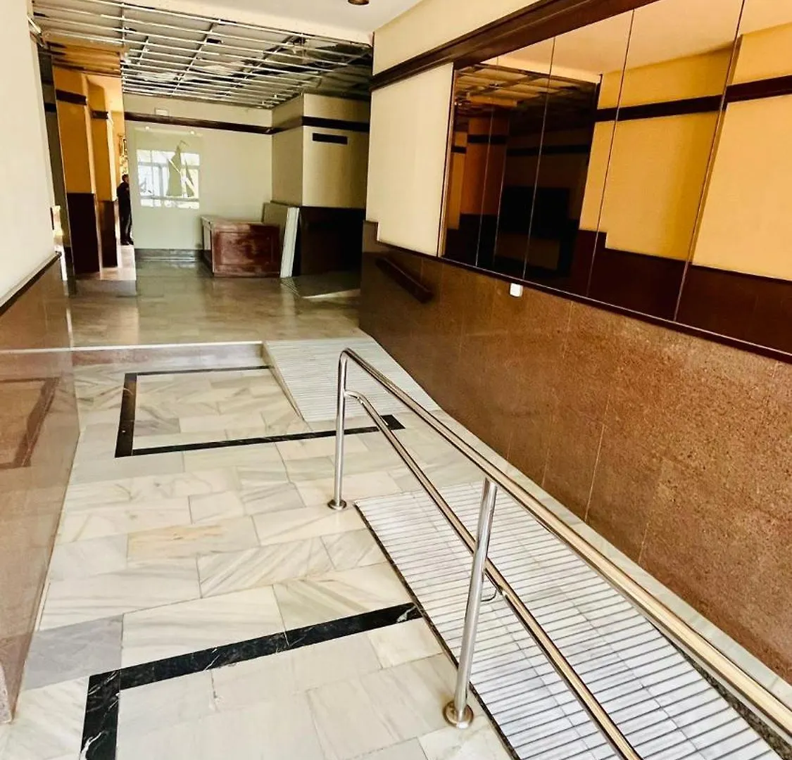 Atico En Yate Iv, Primera Linea Playa Apartment Fuengirola